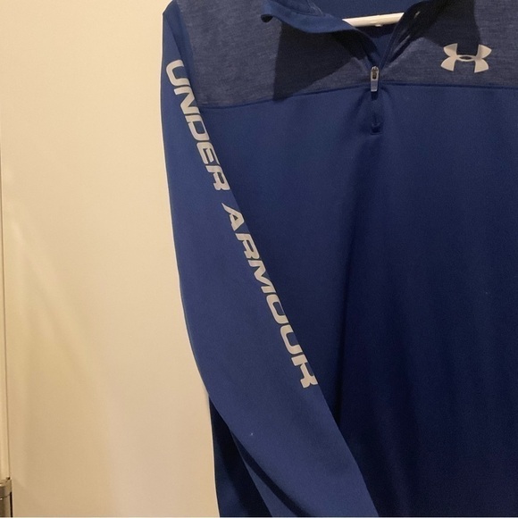 Under Armour Heat Gear 3/4 Zip  Shirt - Picture 3 of 5